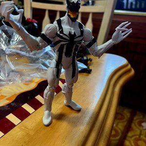 Marvel Legends 80th Anniversary Anti-Venom